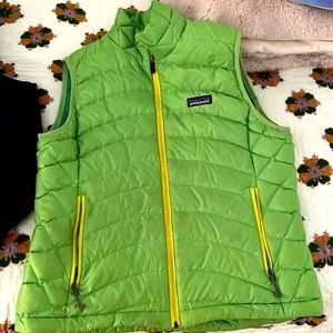Green Patagonia vest